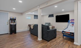 22 Shawnee Trl, Albrightsville, PA 18210