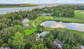 3 Butterfield Ln, Beaufort, SC 29907