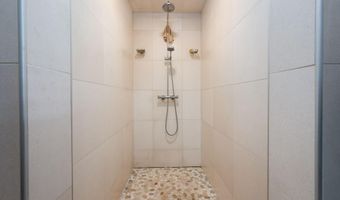 61900 Anker Ln, Bend, OR 97702