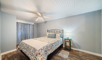 252 S 8th St, Aransas Pass, TX 78336