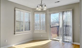 901 Wentworth Ct, Alpharetta, GA 30022