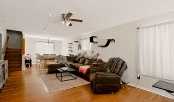 7102 Harness Lakes Dr, Indianapolis, IN 46217