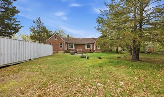 439 N Main St, Barnegat, NJ 08005