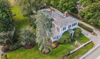 4259 Main St, Barnstable, MA 02630