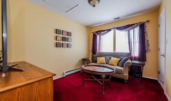 18 South Plz, Amity Harbor, NY 11701