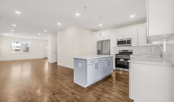 92 Lincoln Ave, Bridgeport, CT 06606