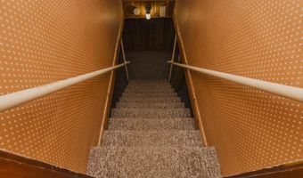 1147 State St, Augusta, KS 67010