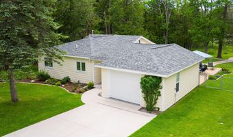 7170 Spring St, Alanson, MI 49706
