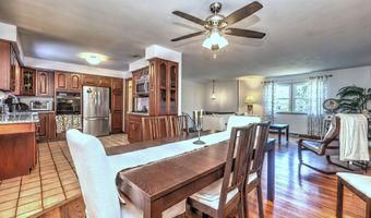11 Ark Rd, Branford, CT 06405