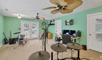 8175 Vore Ridge Rd, Athens, OH 45701