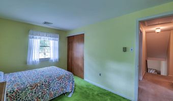 718 Blenheim Ave, Absecon, NJ 08201