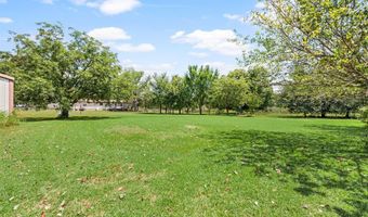 212 H And O Ln, Alvarado, TX 76009