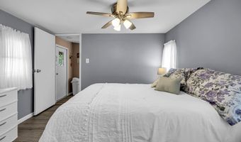 114 Redwood Dr, Barnegat, NJ 08005