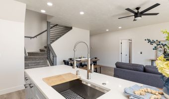 2606 Platinum Dr, Elko, NV 89801