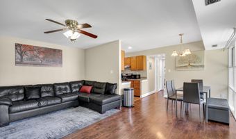 4943 AMERICANA Dr D-102, Annandale, VA 22003