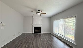175 Sessingham Ln, Alpharetta, GA 30005