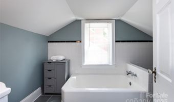 2124 Chatham Ave, Charlotte, NC 28205