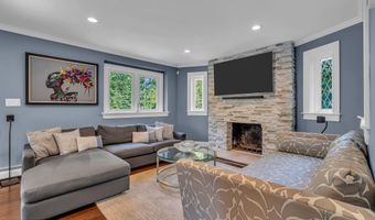 1318 Locust Dr, Asbury Park, NJ 07712