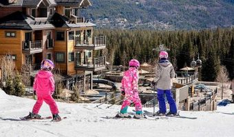 50 SUNSET Dr, Breckenridge, CO 80424
