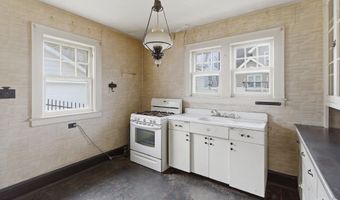 52 Nolton St, Belleville, NJ 07109