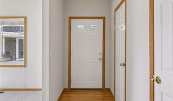 6773 158th St W, Apple Valley, MN 55124