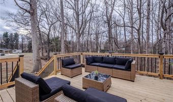 169 Fred Bahnson Dr, Advance, NC 27006