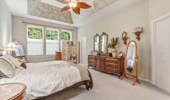 8 Meadowbrook Aly, Barnegat, NJ 08005