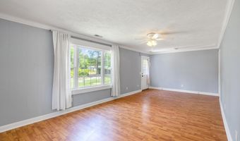 157 Flat Rock Ln, Aberdeen, NC 28315