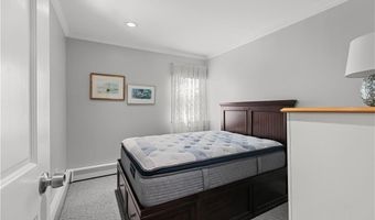 36 CONNECTION St, Newport, RI 02840