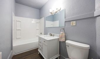 218 S Creek Ave, Bartlesville, OK 74003