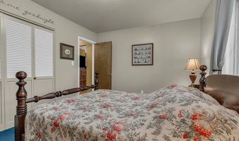 7261 Bluebill St, Algonac, MI 48001