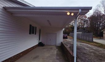 209 Rivermeade Dr, Archdale, NC 27263