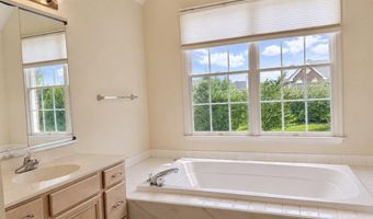 43520 LUCKETTS BRIDGE Cir, Ashburn, VA 20148