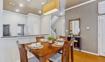 15741 Seabolt 28, Addison, TX 75001