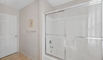 27 WHIRLAWAY Dr, Bear, DE 19701