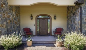 19 Blacksburt Ct, North Kingstown, RI 02874