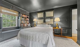 1119 Glenwood Dr, Alliance, OH 44601