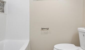 102 N CAROLINE Pl 201, Dover, DE 19904