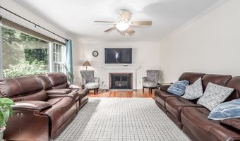 32 Country Way, Bethel, CT 06801