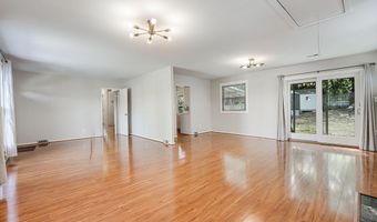 5924 CAUBA Ct, Alexandria, VA 22310