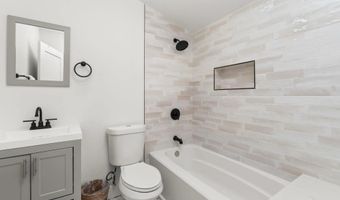 2318 Plum St, San Diego, CA 92106