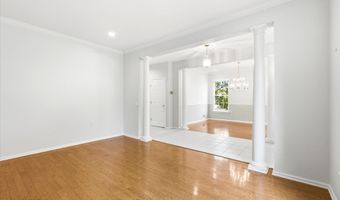 6 Valley Stream Pl, Barnegat, NJ 08005