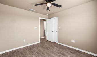 711 15th St, Abernathy, TX 79311
