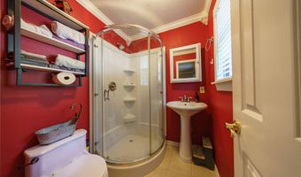 111 Stacey Dr, Batesville, AR 72501