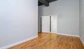 390 Charles St APT 216, Bridgeport, CT 06606
