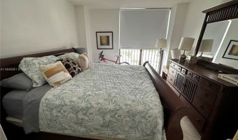 19707 Turnberry Way 15B, Aventura, FL 33180