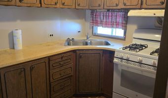 407 Orangewood Dr, Altoona, PA 16601