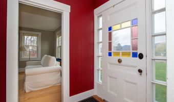 391 Bimson Dr, Barnet, VT 05821