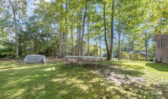 1 Glen Cove Rd, Arden, NC 28704