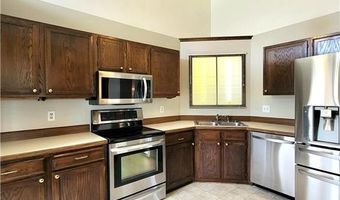 15705 Griffon Ct, Apple Valley, MN 55124